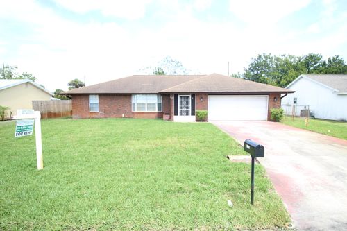 2133 Clover Street Ne, Palm Bay, FL, 32905 | Card Image