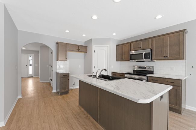 14170 Escondida Cv, House other with 4 bedrooms, 3 bathrooms and null parking in Fort Wayne IN | Image 9