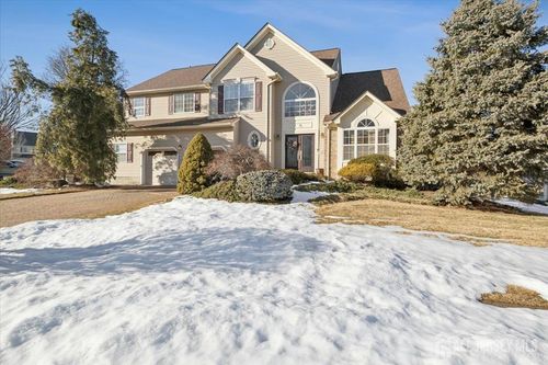 15 Congress Ln, South River, NJ, 08882-2580 | Card Image