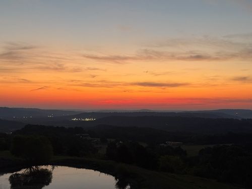 3787 W Kessler Mountain Rd, Fayetteville, AR, 72701-8114 | Card Image