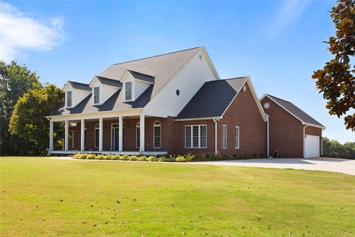 123 New Heritage Trl, Seneca, SC, 29678-1043 | Card Image