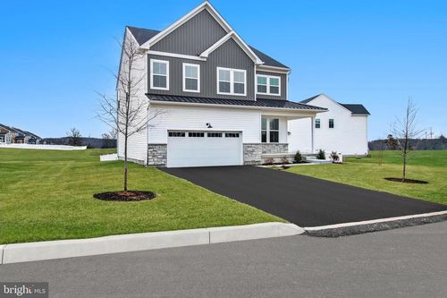 101 Steiner Way, Perkiomenville, PA, 18074-8701 | Card Image