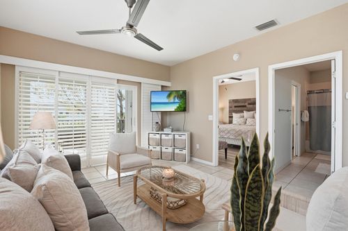 209-140 Palm St, MARCO ISLAND, FL, 34145-2018 | Card Image