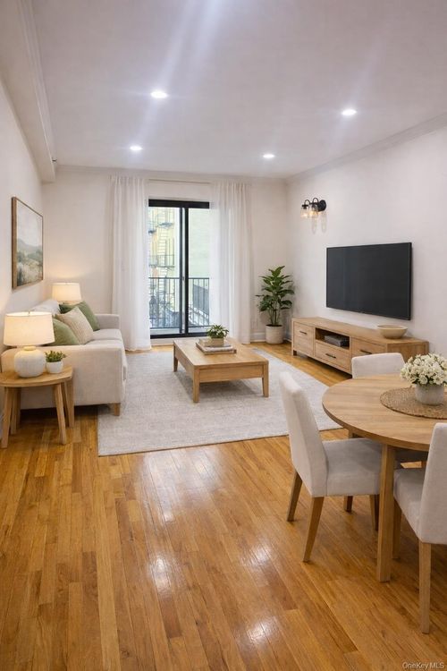 apt-3d-1443 28th Ave, Astoria, NY, 11102-3628 | Card Image