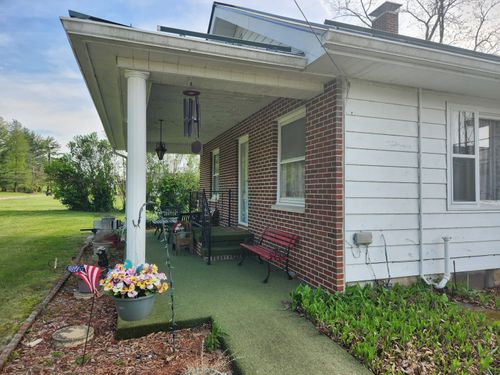 414 S State Road 59, Linton, IN, 47441-5229 | Card Image