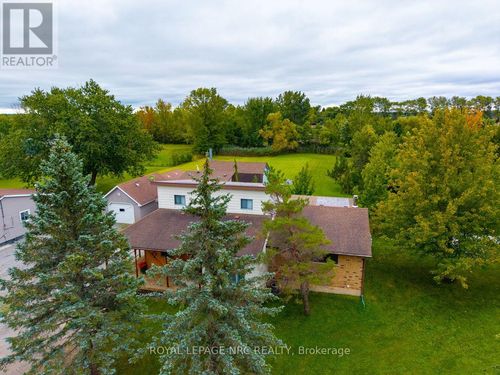 647 Chippawa Road, Port Colborne (Bethel), ON, L3K5V5 | Card Image