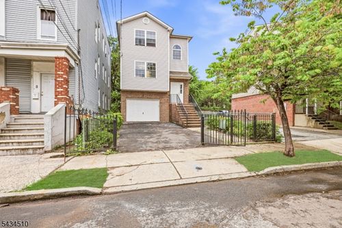 63 Chadwick Ave, Newark, NJ, 07108-1529 | Card Image