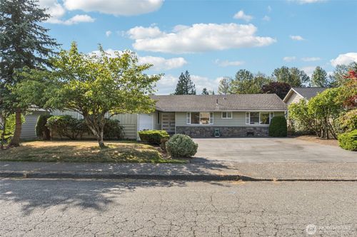 14803 113th Ave Ne, Kirkland, WA, 98034-1034 | Card Image