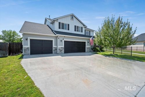 37 E Ensenada Dr, Meridian, ID, 83646-6713 | Card Image