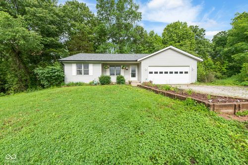 4950 Gene Ln, Nashville, IN, 47448-9286 | Card Image