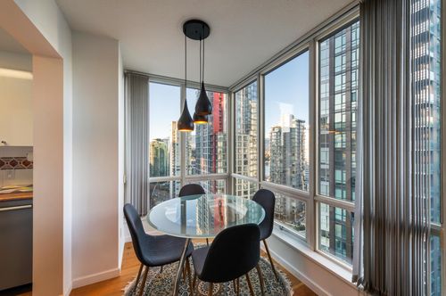 2103-1166 Melville St, Vancouver, BC, V6E4P5 | Card Image