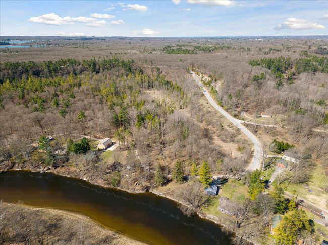 7952 Main St, House other with 3 bedrooms, 2 bathrooms and null parking in Newaygo MI | Image 65