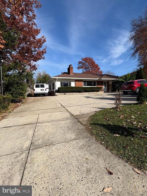 10229 Green Forest Dr, SILVER SPRING, MD, 20903-1538 | Card Image