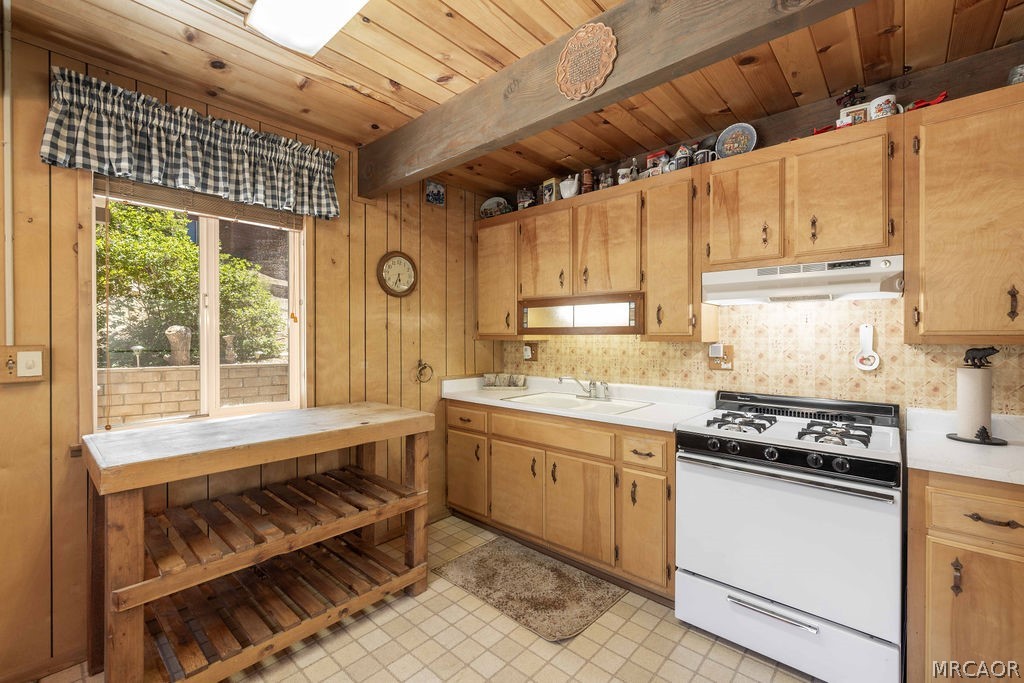 Residential in Big Bear City 5
