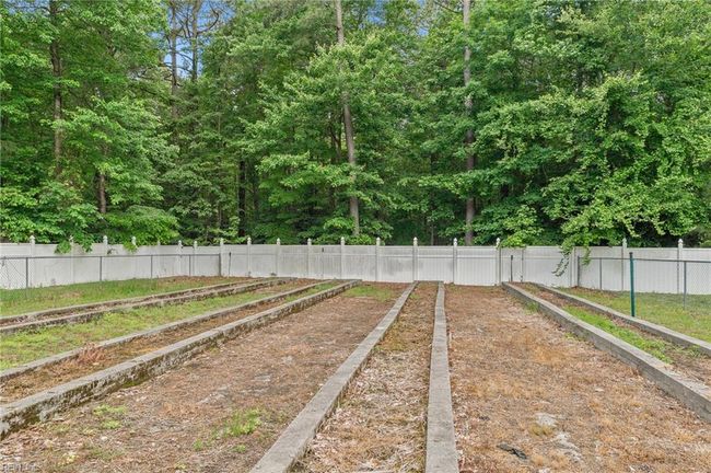 2234 Creekway Dr, House other with 5 bedrooms, 5 bathrooms and null parking in Smithfield VA | Image 43