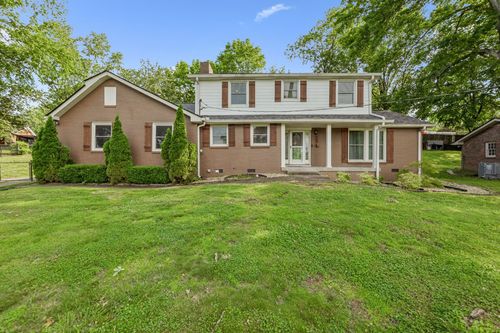 109 Cloverdale Ct, Hendersonville, TN, 37075-2935 | Card Image
