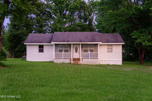 136 Peggy Dr, Florence, MS, 39073-9464 | Card Image
