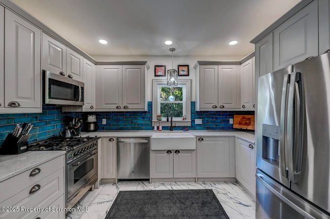 112 Weatherby St 29 Large | Image 32