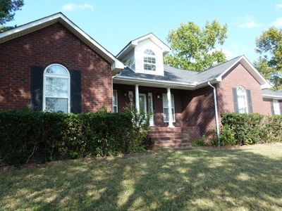 1073 New Center Church Rd, House other with 3 bedrooms, 2 bathrooms and 6 parking in Shelbyville TN | Image 2