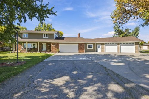 3478 45th St N, Reile's Acres, ND, 58102-5401 | Card Image