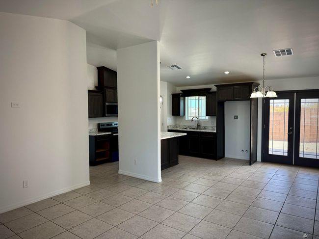 10849 Concho Dr, House other with 3 bedrooms, 2 bathrooms and 2 parking in Wellton AZ | Image 5