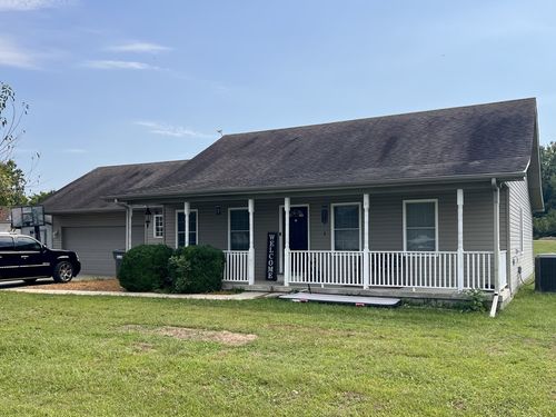 5625 Silver Fox Dr, Carterville, IL, 62918-3562 | Card Image