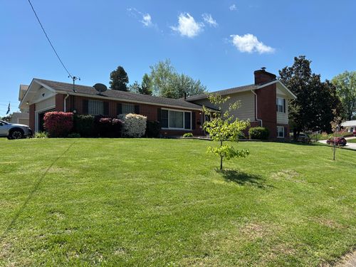 217 Apple Ln, Anna, IL, 62906-1115 | Card Image