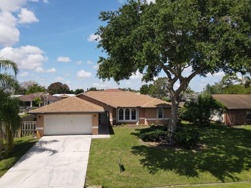 790 Se Ablett Ln, Port St. Lucie, FL, 34984-5204 | Card Image