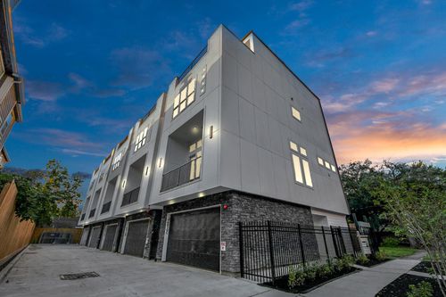 a-4819 Austin St, Houston, TX, 77004-5768 | Card Image