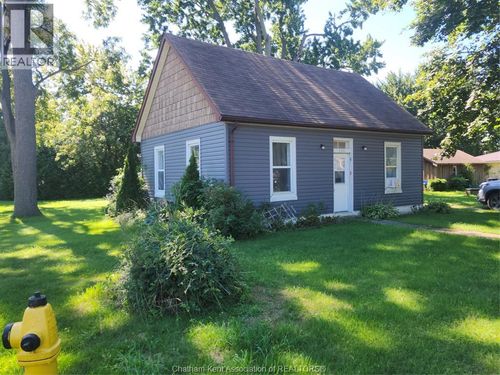 193 Chestnut St E, Bothwell, ON, N0P1C0 | Card Image