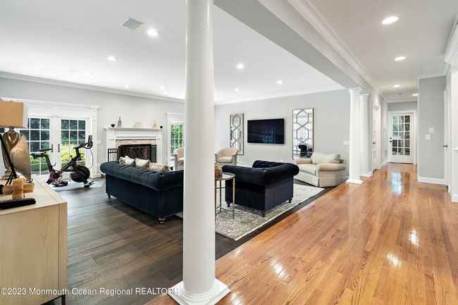 17 Raintree Ct, House other with 5 bedrooms, 5 bathrooms and null parking in Holmdel NJ | Image 20