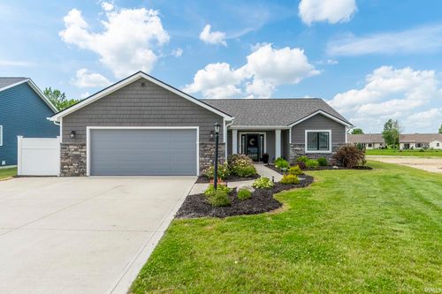 1492 Monte Carlo Dr, Huntertown, IN, 46748-9140 | Card Image