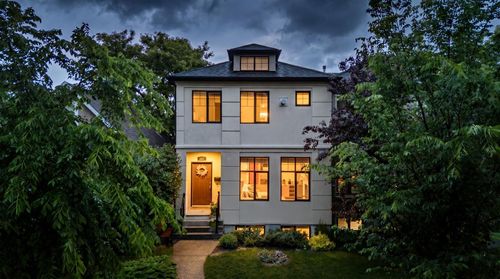 612 19 Ave Nw, Calgary, AB, T2M0Y8 | Card Image