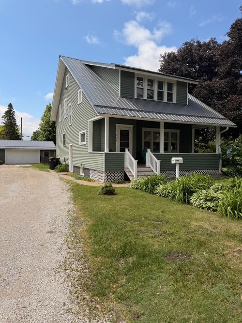 208 W Grant St, Spring Valley, MN, 55975-1114 | Card Image