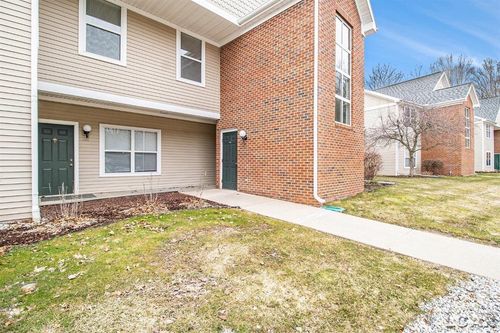 1001 E Duncan 1 D, Manchester Village, MI, 48158 | Card Image