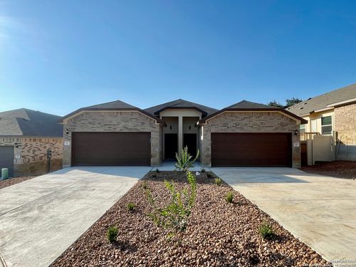 10023 Westover Blf, San Antonio, TX, 78251-3353 | Card Image