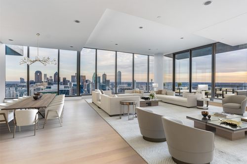 apt-3202-3130 N Harwood St, Dallas, TX, 75201-1141 | Card Image