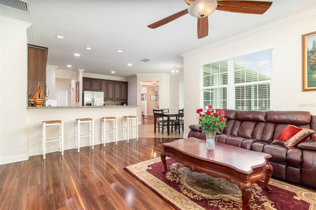 2588 Gabrielle Woods Pl, House other with 4 bedrooms, 3 bathrooms and null parking in OVIEDO FL | Image 12