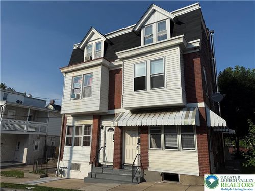 813 S 7th St, Allentown, PA, 18103-3236 | Card Image