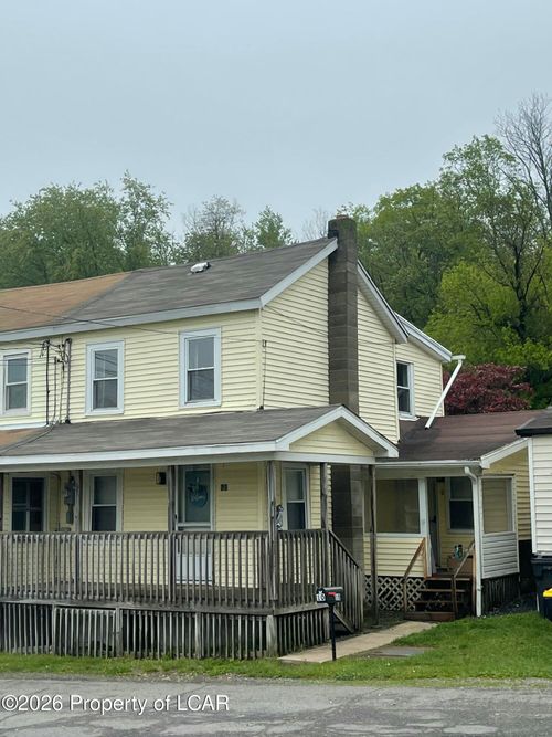10 Trenton St, Mahanoy City, PA, 17948 | Card Image