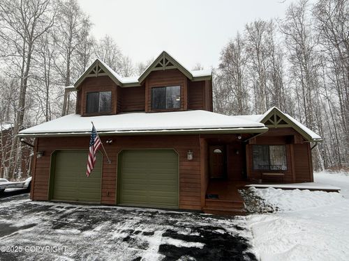 22528 Inlet Vista Dr, Chugiak, AK, 99567-5279 | Card Image