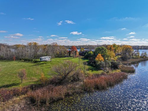 44377 Saukview Dr, Sauk Centre, MN, 56378-8207 | Card Image