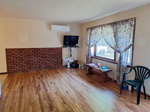 474 County Rd, Walpole, NH, 03608-4914 | Card Image