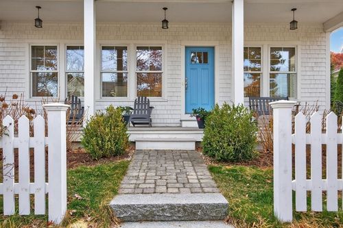 42 Poets Cor, Plymouth, MA, 02360-6652 | Card Image