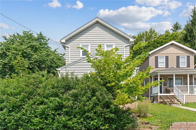 1056 Lessing St, House other with 4 bedrooms, 2 bathrooms and 1 parking in Pittsburgh PA | Image 25
