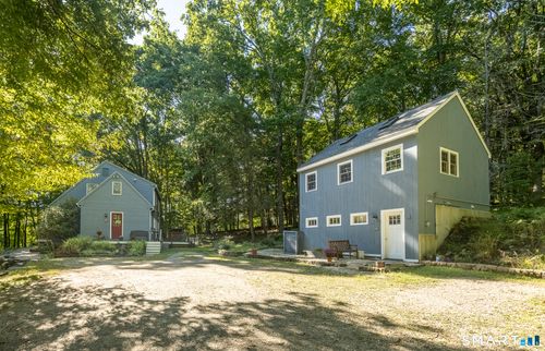 18 Burton Rd, Salisbury, CT, 06068-1718 | Card Image