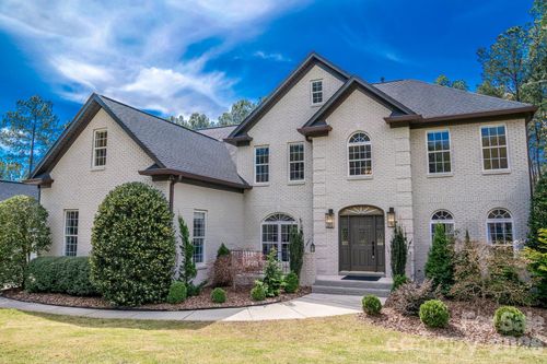 8022 Silver Jade Ln, Denver, NC, 28037-8076 | Card Image