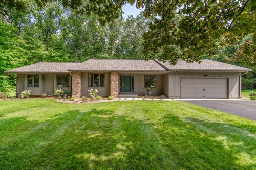 48188 Hickory Ln, Mattawan, MI, 49071-8791 | Card Image
