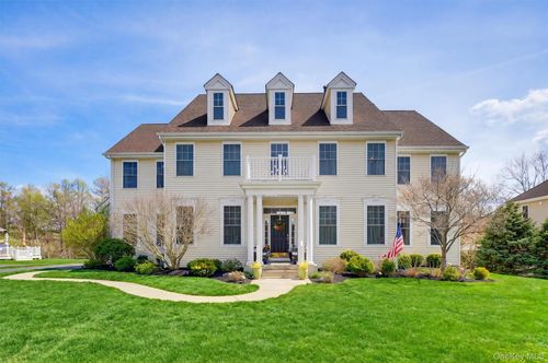 226 Buttonwood Way, East Fishkill, NY, 12533-4318 | Card Image