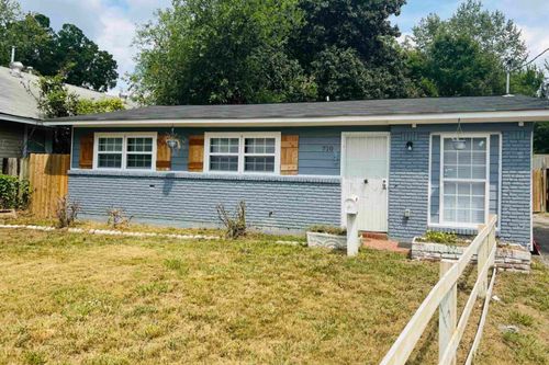 710 Hudson St, Memphis, TN, 38112-2416 | Card Image